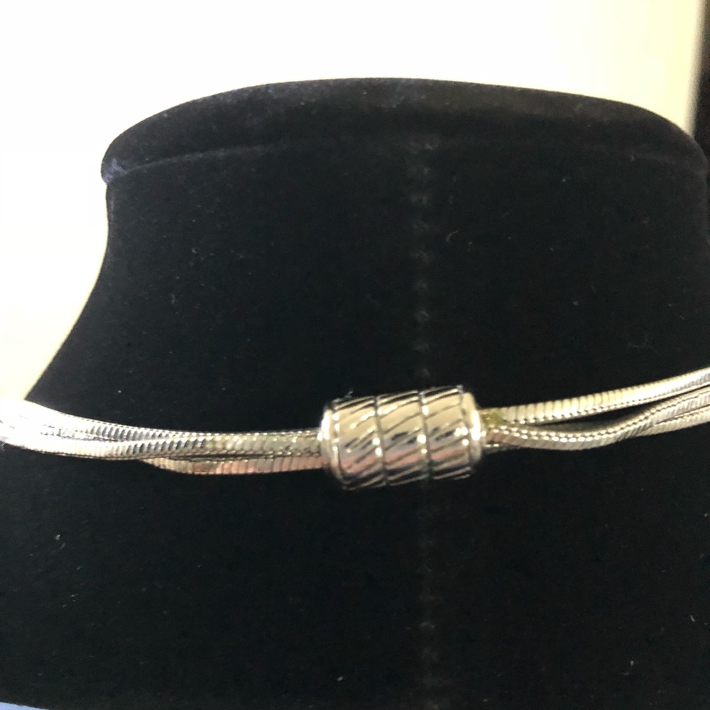 Silver Necklace - Picture 3 of 3